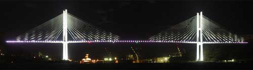 女神大橋ライトアップ　D　フルカラーチェンジ　穏やかな変化のある光